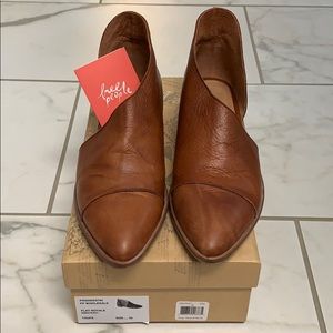 EUC Free People Flat Royale